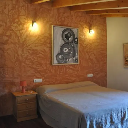Sa Campaneta Country house *